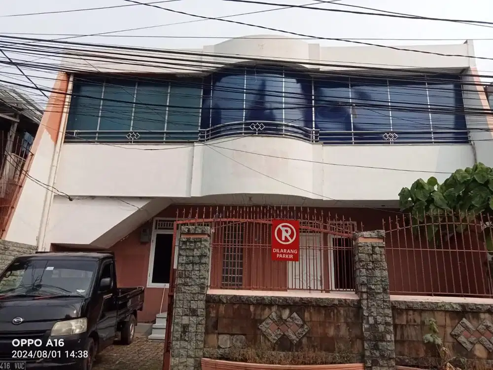 Dijual cepat rumah/ ex kantor 50 meter dari binus