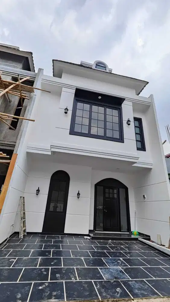 Di jual rumah di Joglo Jakarta barat