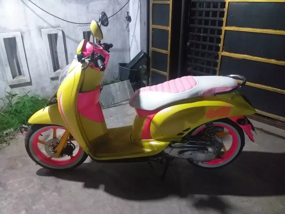 Honda scoopy kalcer barbie