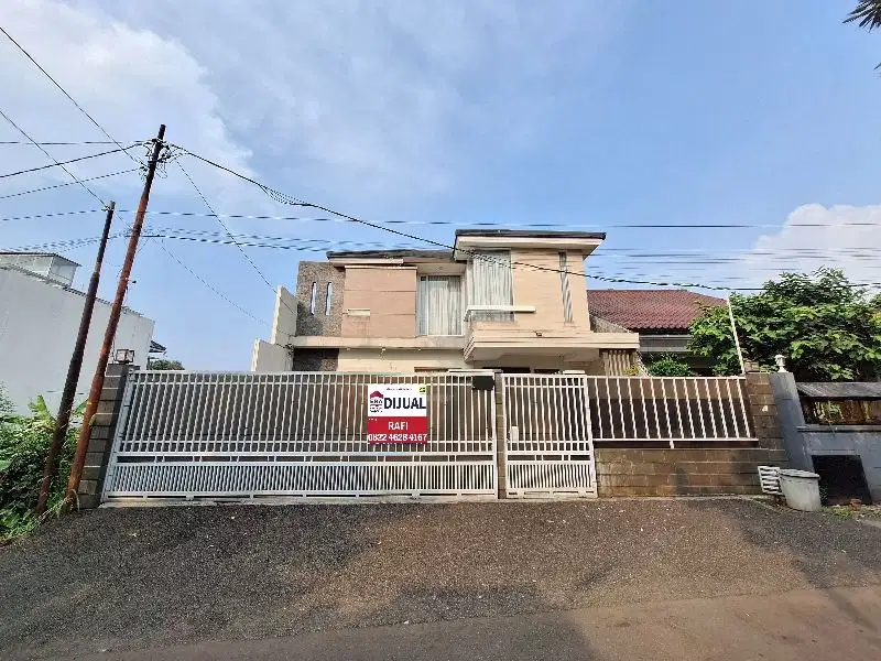 Rumah Mewah di Lokasi Premium &  Strategis Baranang Siang Indah