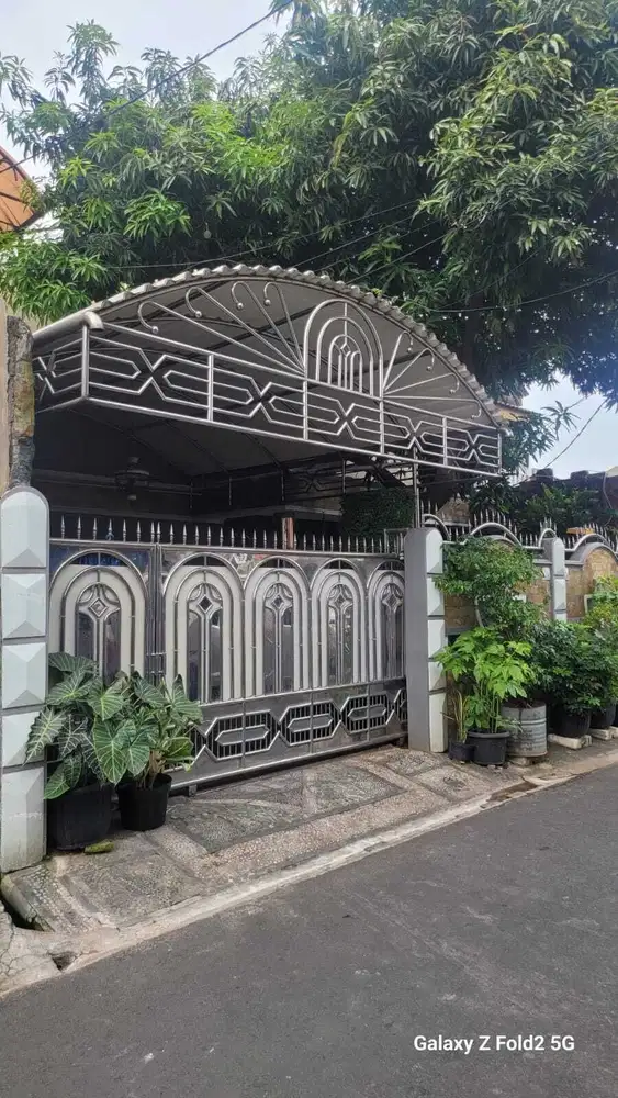 Di jual rumah di Johar baru Jakarta pusat