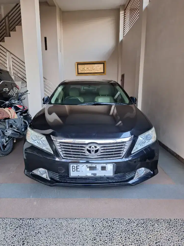 Camry 2013 record dealer tangan pertama