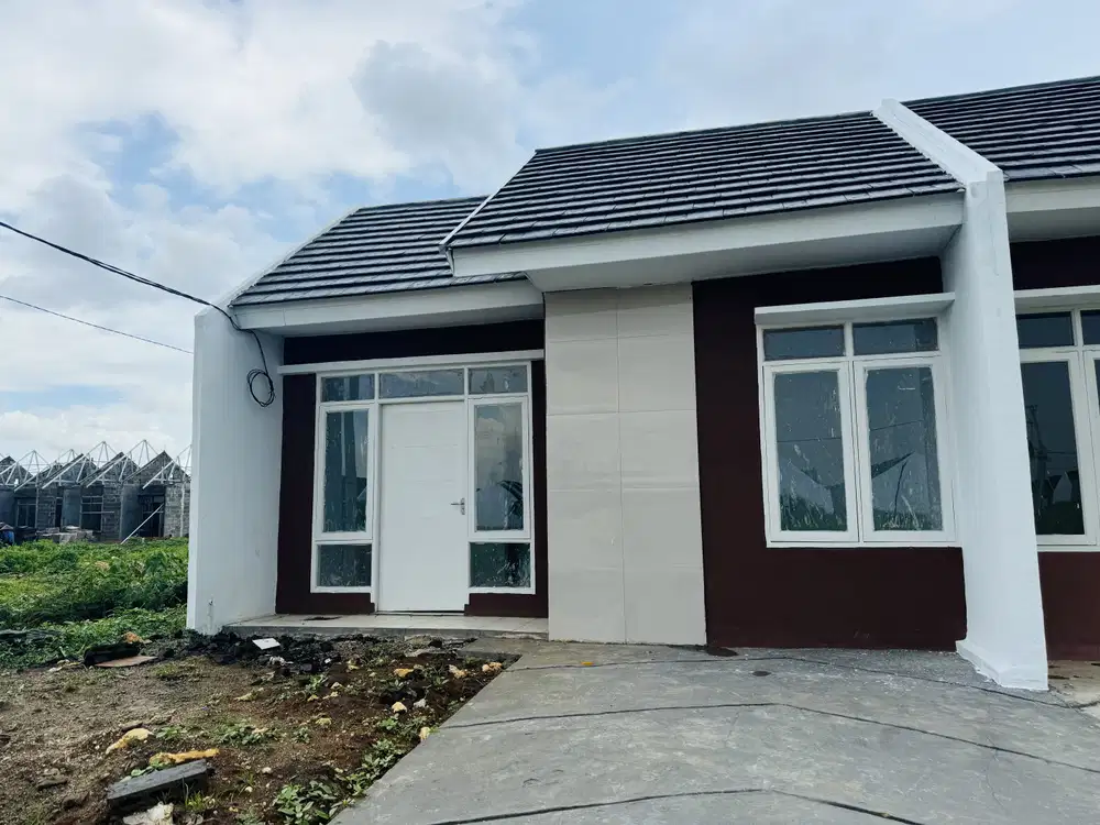 Rumah Hook Suropati Residence Strategis 5 Menit Tol