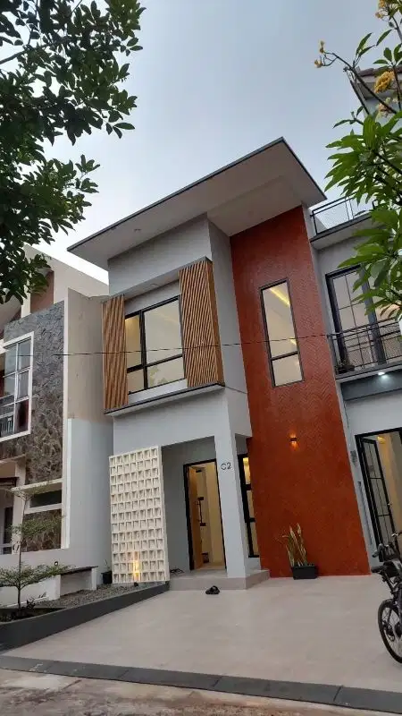 Dijual cepat rumah baru cluster jakarta selatan