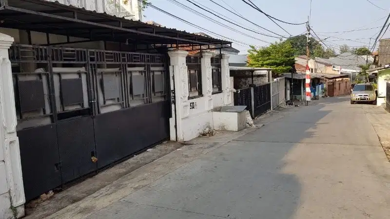 Dijual cepat rumah di jl.baris tebet jaksel