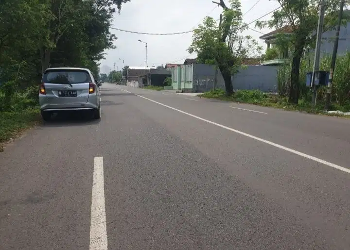 Tanah Mojokerto jl raya Pacing Dijual Murah