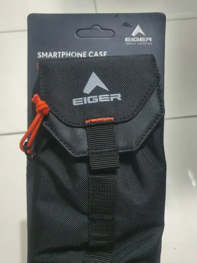 EIGER Smartphone Case