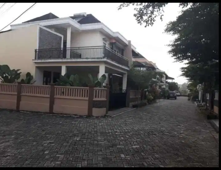 Rumah Furnished Di Arifin Ahmad, Pekanbaru