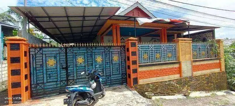 Jual Rumah Jln. Pomurow 8. Tikala , Manado