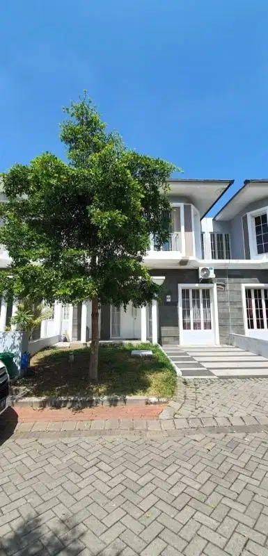 Dijual Rumah Dua Lantai Murah di Dekat Suhat Malang