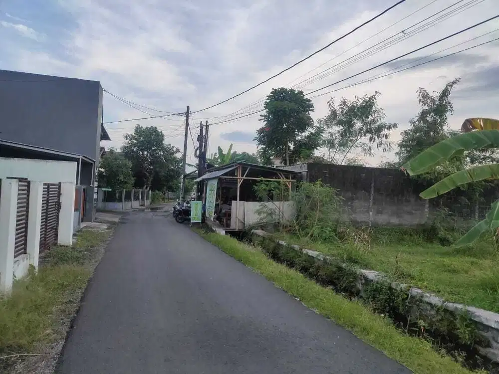 3 menit ringroad, Tanah dijual Pekarangan Luas 529m2 SHM Pekarangan