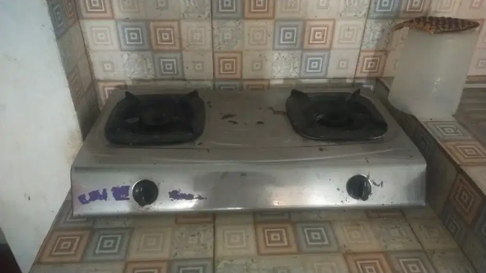 kompor dan selang regulator