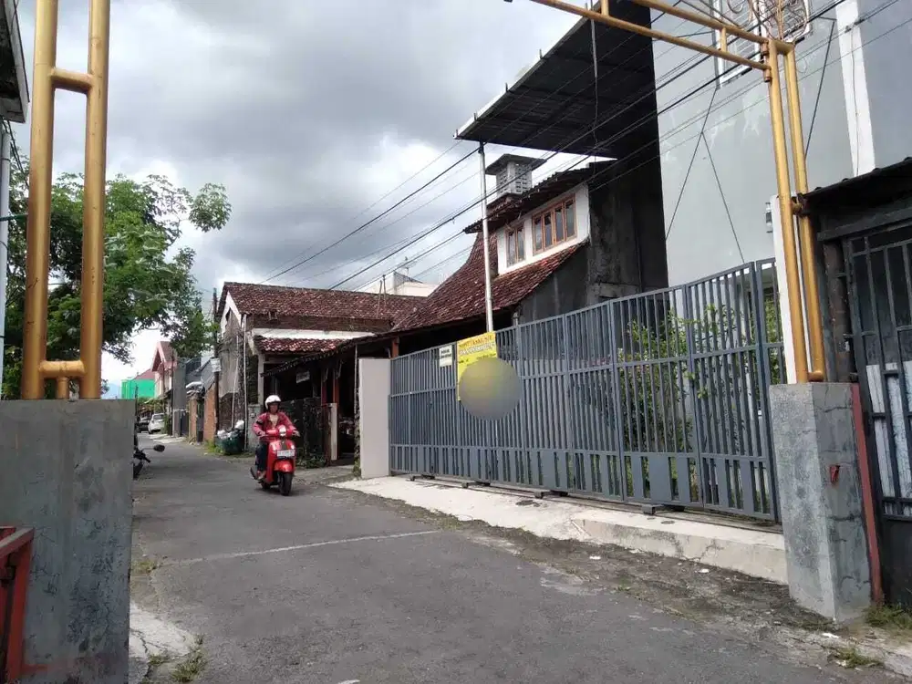 Kost Eksklusive Aktif Putri Dekat Banget Jakal Banteng