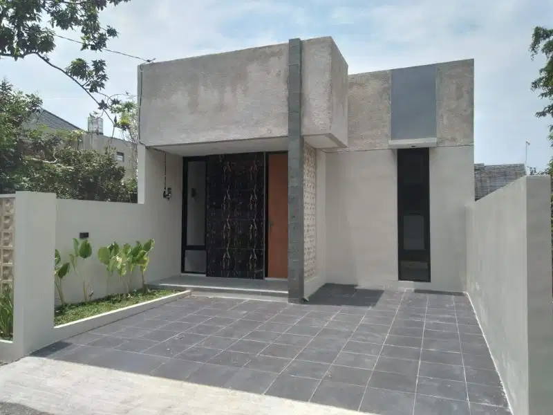 Hunian Daerah Premium Bangunan Baru Dekat Stadion Maguwo