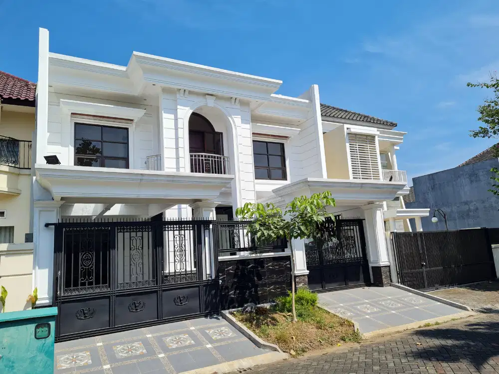 Turun Harga Rumah Mewah 10 Kamar di Perumahan Araya Golf Malang