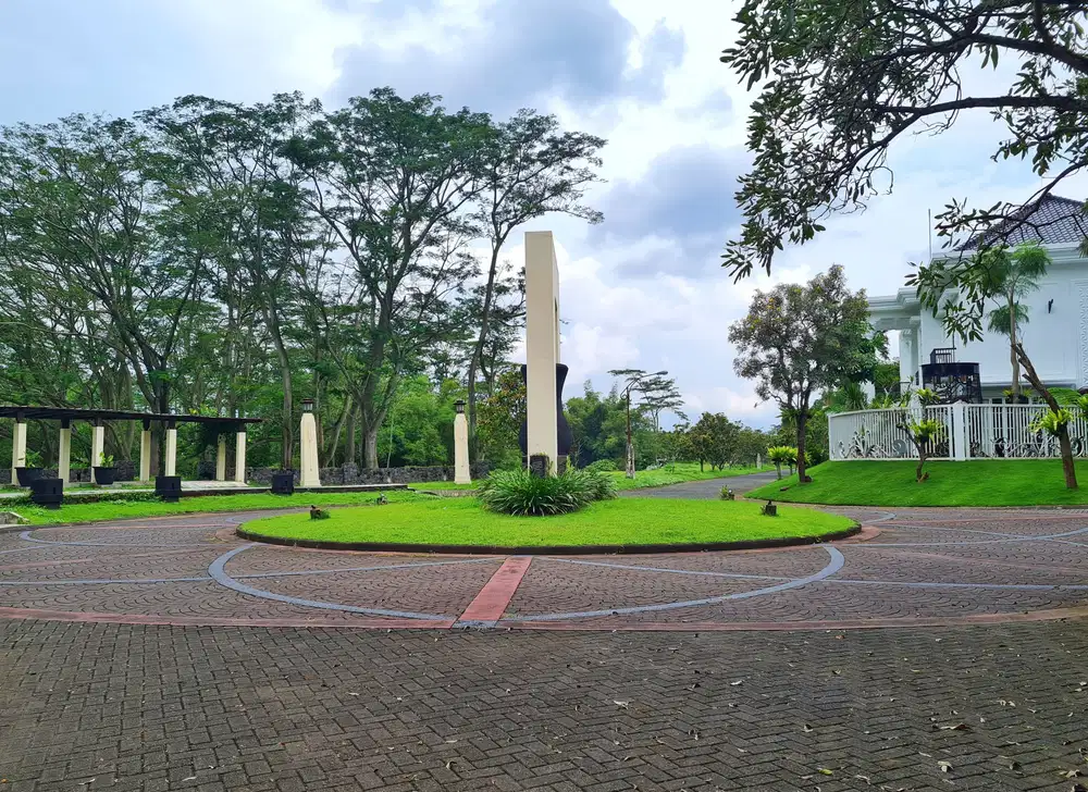 Tanah Murah 7 Jt an di Kawasan Elite Perumahan Araya Nieuw Indie