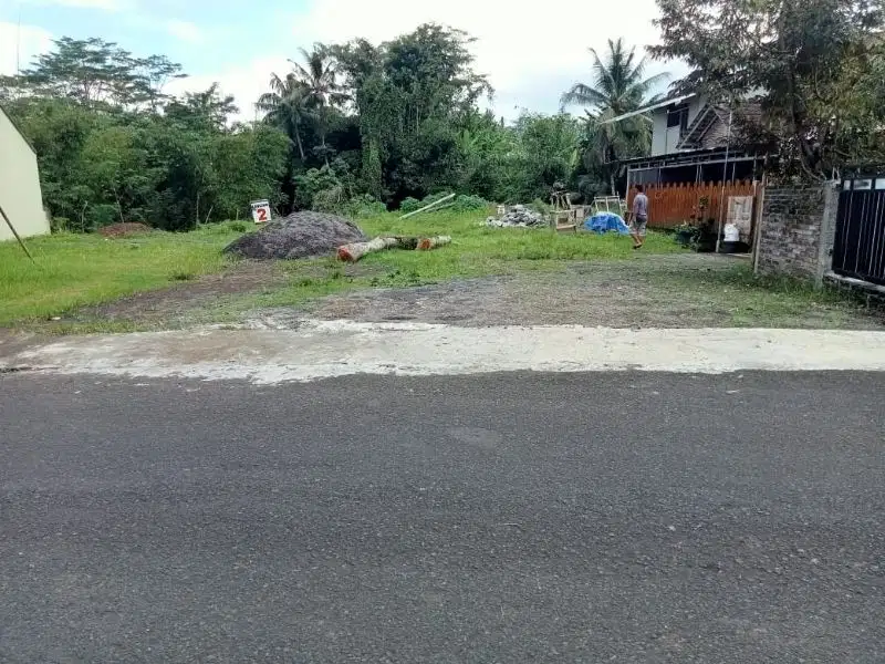 3 KAVLING TERAHIR SIAP BANGUN STRATEGIS DEKAT KMPUS TIDAR SIDOTOPO MGL