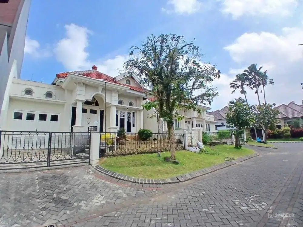 Rumah Siap Huni Perumahan Elite Istana Dieng Sukun Malang