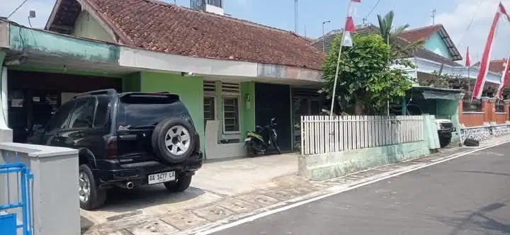 RUMAH SIAP HUNI SUPER BESAR DI RING 1 DEPAN AKMIL MAGELANG
