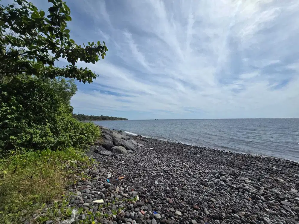 Dijual tanah los pantai di bali utara