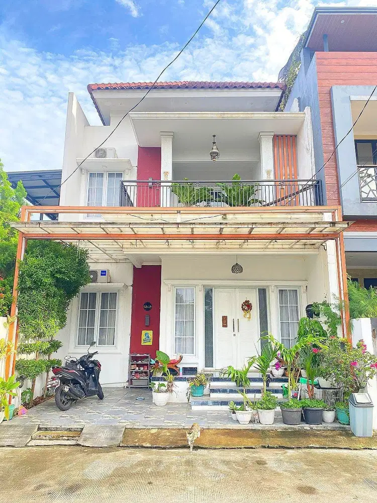 EXCLUSIVE HOUSE FOR SALE CLUSTER NYAMAN & STRATEGIS DI BAMBU APUS