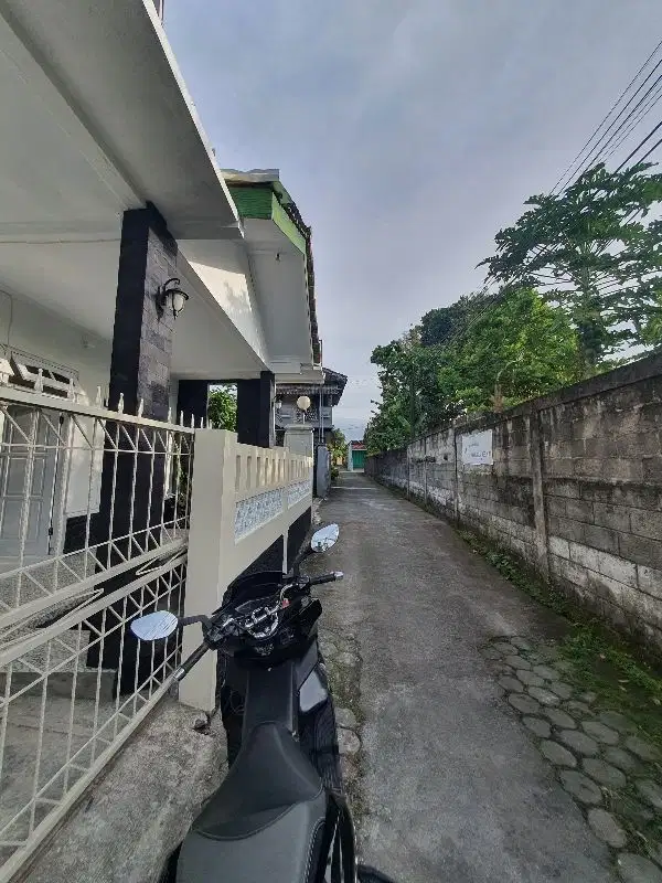 Investasi Tinggi Kost Aktif Strategis Dekat Jongke