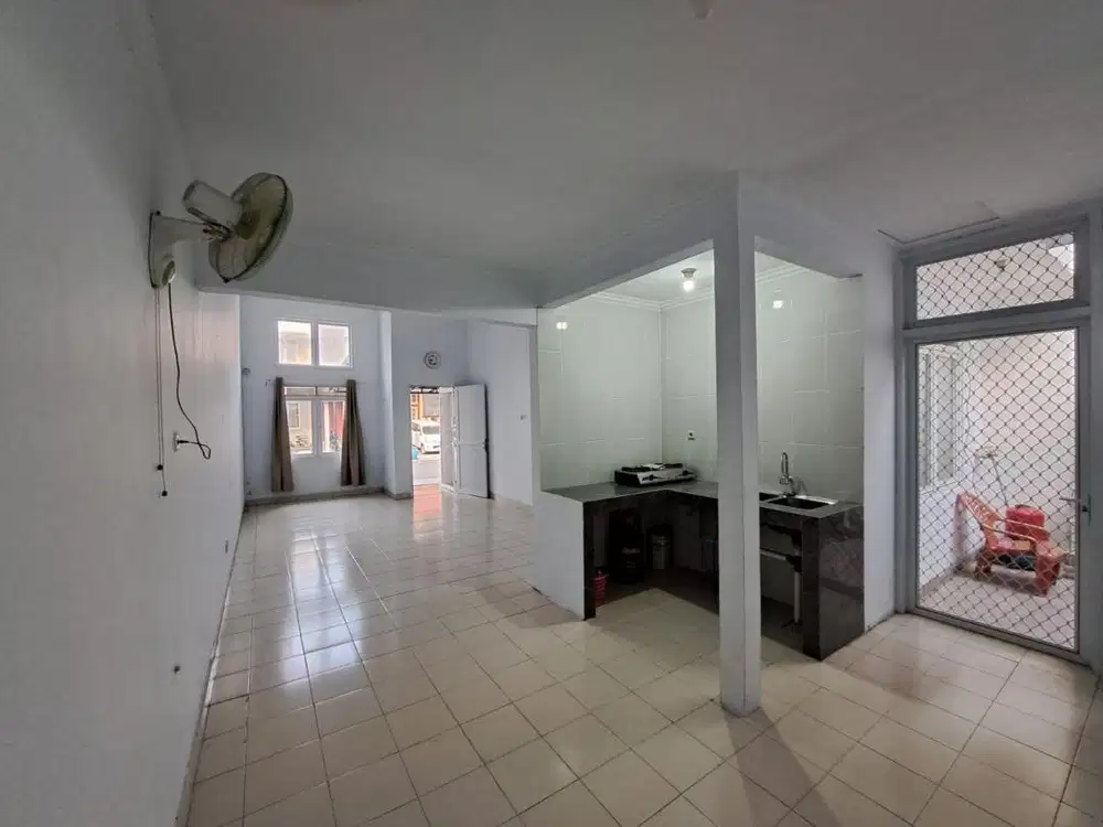 Dijual Murah Rumah 1 lantai Rapih dan Siap Huni Kota Wisata Cibubur