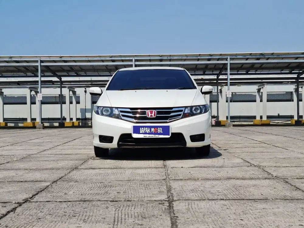 Good Condition !!! Honda City 1.5 E Sedan AT 2012 Putih KM 121RB