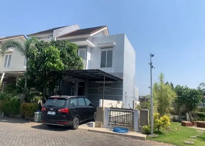 Dijual Rumah Dua Lantai di Dekat Suhat, Perum Tectona