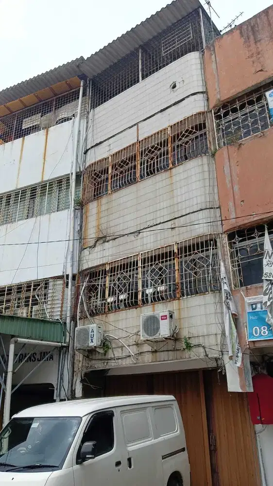 Ruko murah komplek 68 jl pangeran jayakarta jakarta pusat