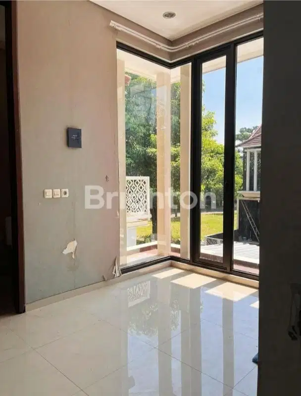 Rumah Murah 2 Lantai di Permata Jingga Suhat Dekat UB