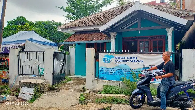 Dijual Murah Rumah Usaha di Jalan Poros Merjosari Malang