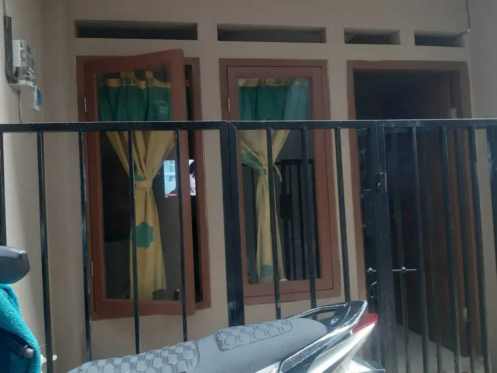 Di jual rumah di cempaka putih barat