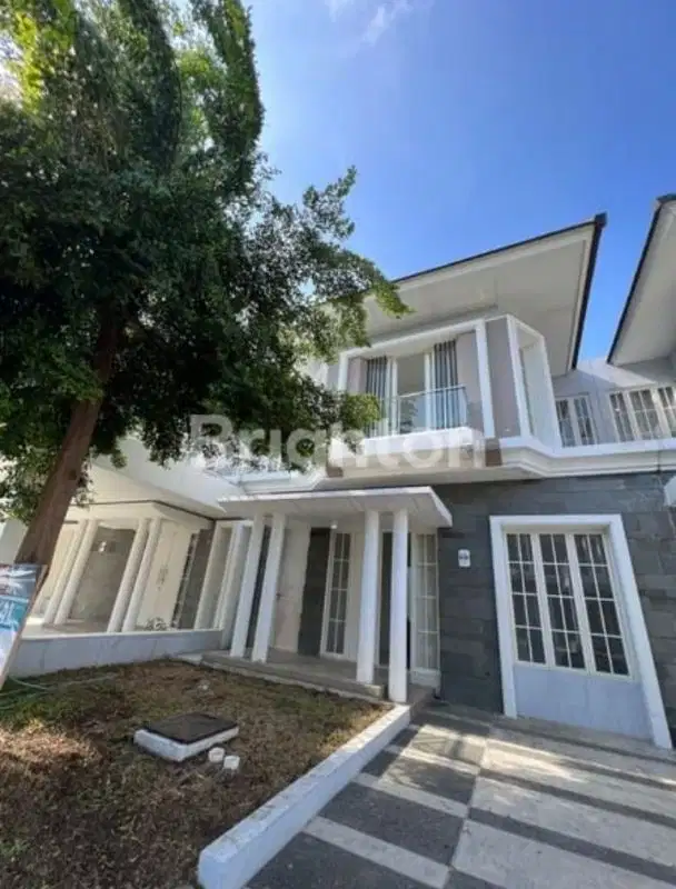 Rumah Megah 2 Lantai di Green Orchid Suhat dekat UB