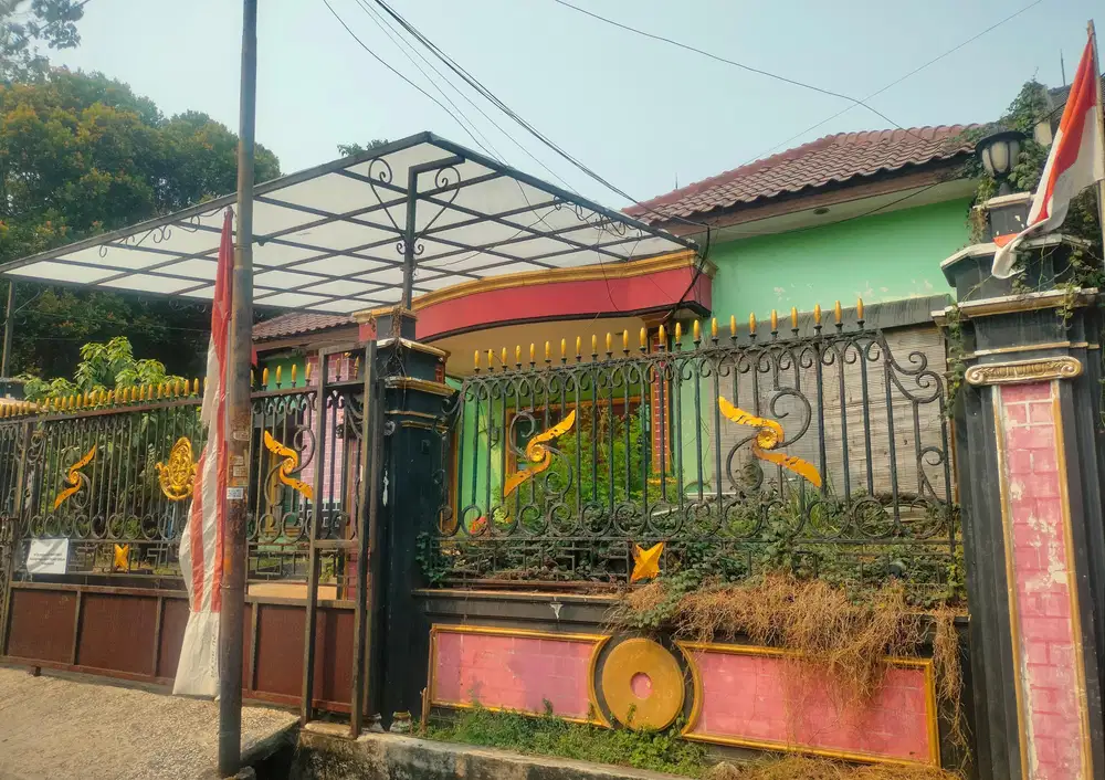 Rumah murah komplek labratama taman meruya ilir jakarta barat