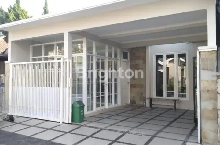 RUMAH BAGUS DI ARAYA