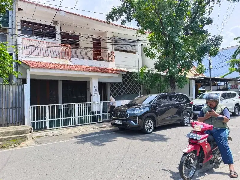 Rumah jl kemuning grogol jakarta barat