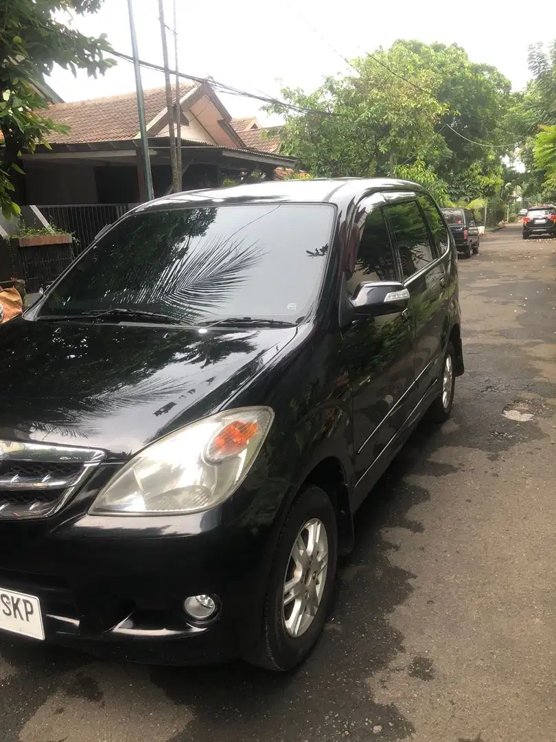 Daihatsu Xenia 2010 XI 1.3 AT VVTI