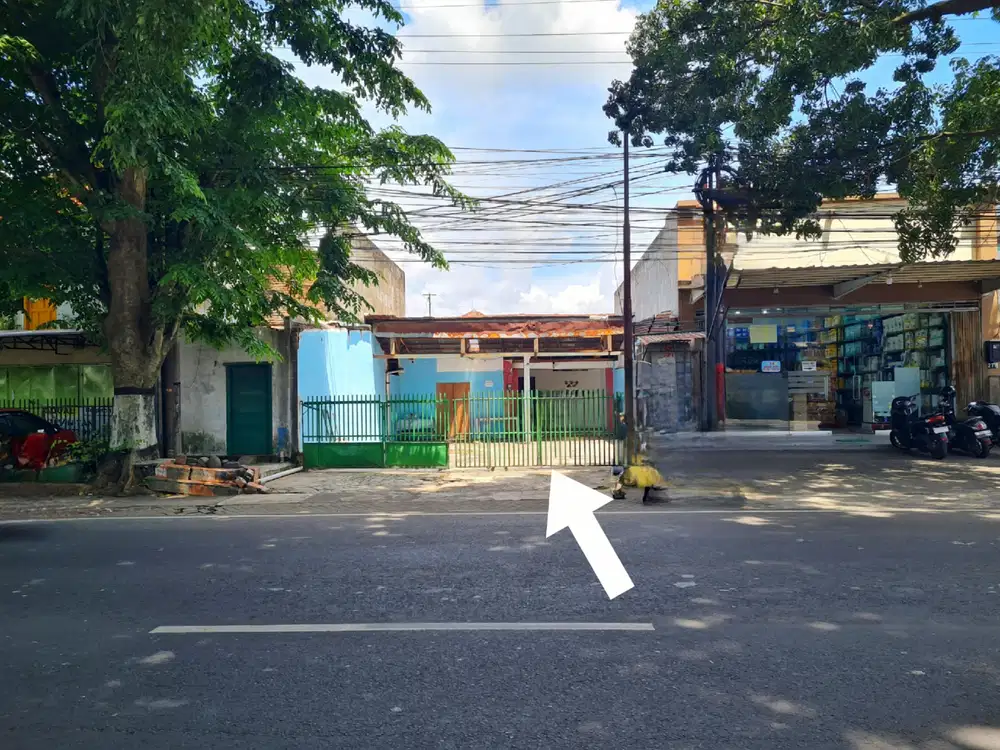 Murah Strategis Hitung Tanah Poros Jalan LA Sucipto Blimbing Luas 272