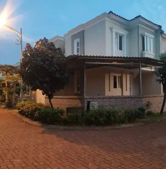 Rumah 2 Lantai HOOK Paramount Elista Village BSD City Gading Serpong L