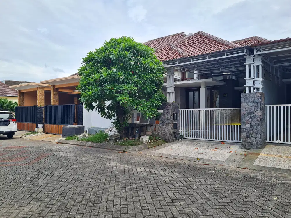 Hunian Luas 153 m2 di Perumahan Graha Kencana Blimbing