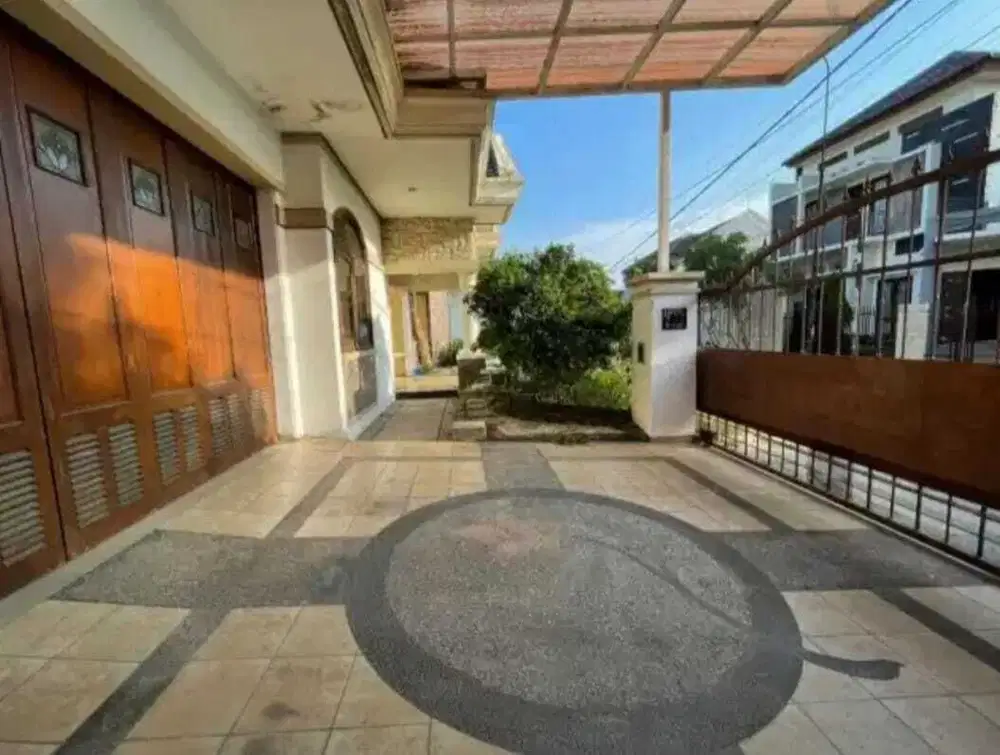 Dijual Rumah Dharmahusada Indah Surabaya Timur