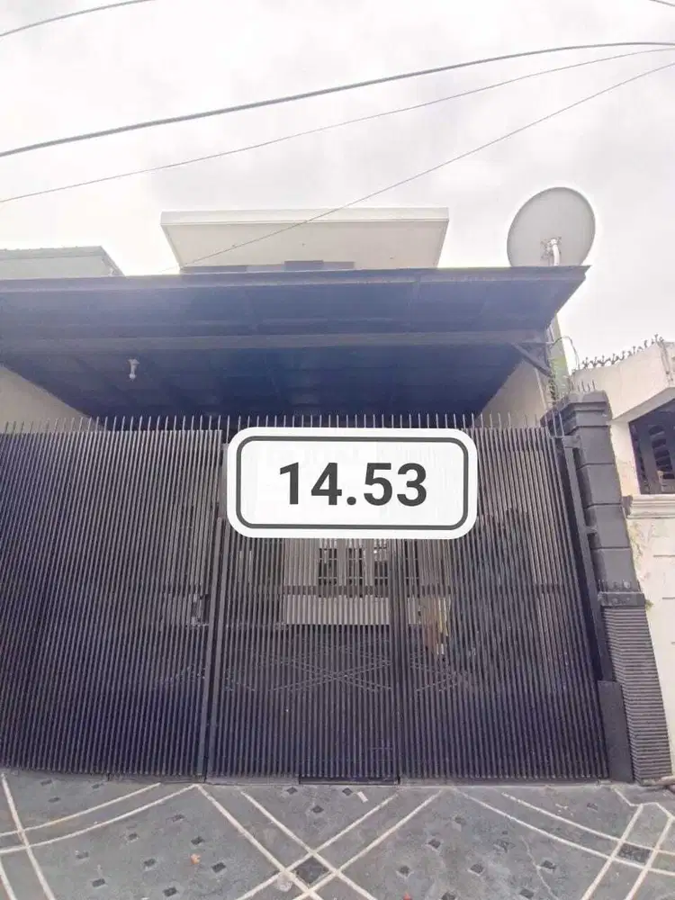 Dijual Rumah Usaha Raya Darmo Surabaya Barat