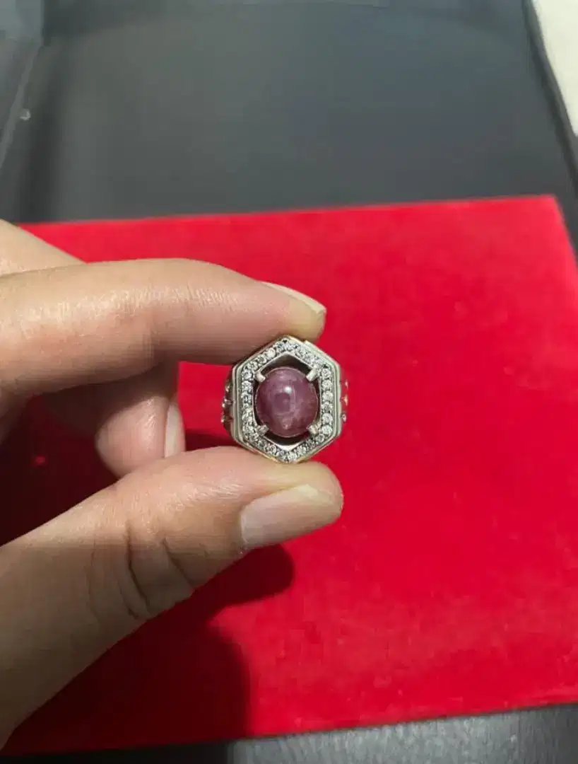 Permata Ruby size 7,5