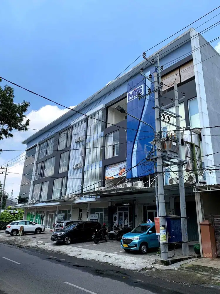 Jual Ruko 4 Lantai Selangkah ke Raya Diponegoro Surabaya