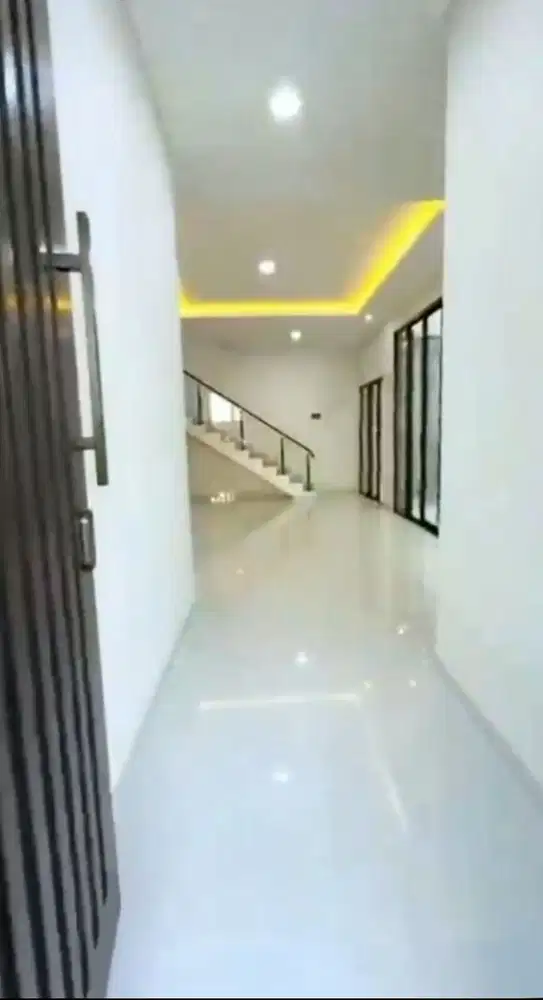 Promo Rumah Baru Gress Minimalis Dian Istana Wiyung