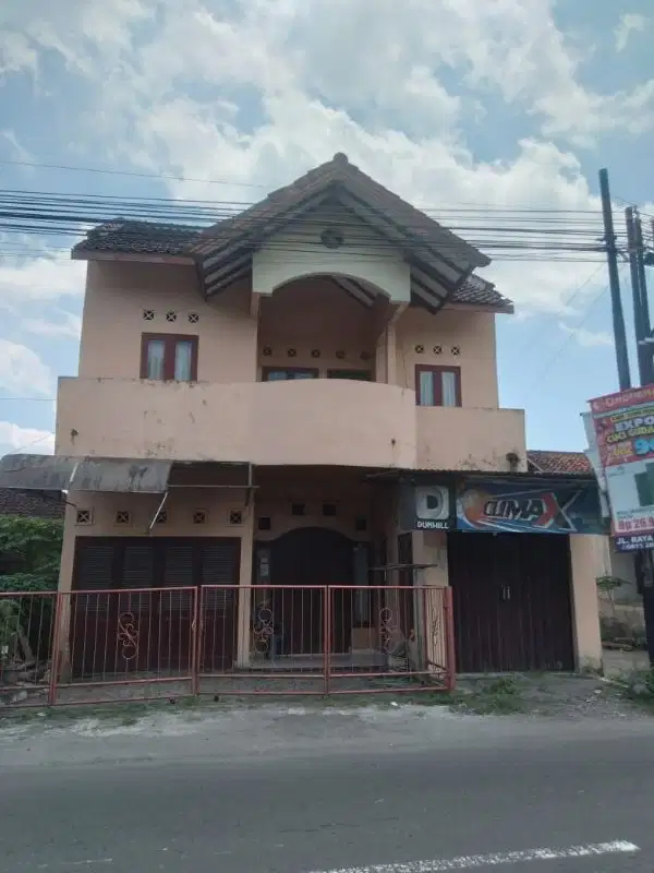Rumah Tingkat Mangku Aspal Dekat RS Hardjolukito