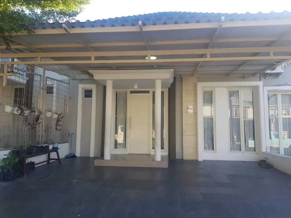 2 Lantai Kawasan Elite Green Orchid Dekat Permata Jingga Suhat.