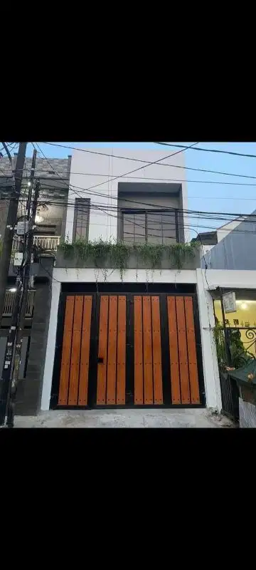 Dijual cepat rumah siap huni kebon jeruk jakbar