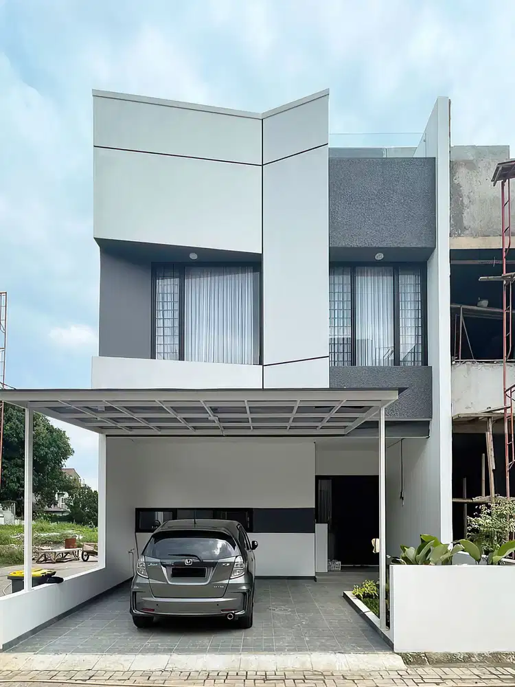 Lokasi diantara 2 provinsi Graha Taruna Cirendeu